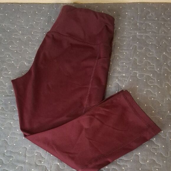 AVIA Burgundy Leggings size large - Picture 1 of 6